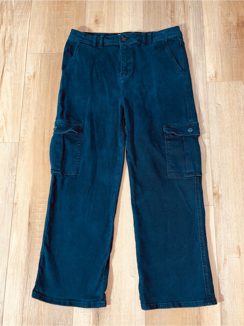 Risen Women’s High Rise Wide Leg Cargo Pants Size 32